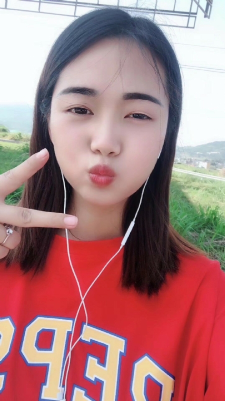 深拥必定温暖的第一张照片--中山相亲服务中心