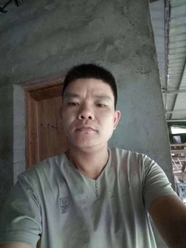 寻找幸福的第一张照片--中山相亲服务中心