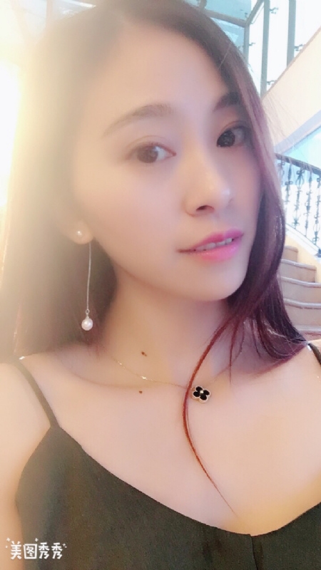 隨風的云的第一张照片--中山相亲服务中心
