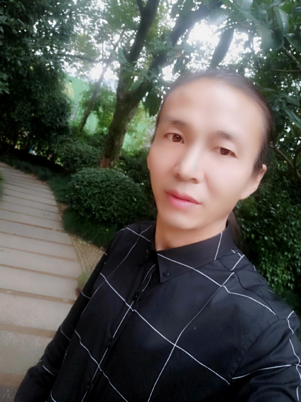 北方的狼的第一张照片--中山相亲服务中心