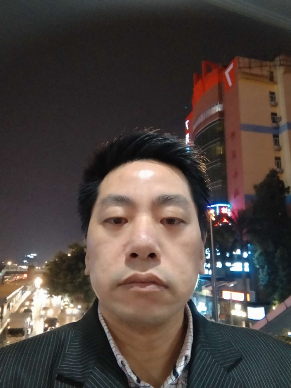 寻找真爱的第一张照片--中山相亲服务中心