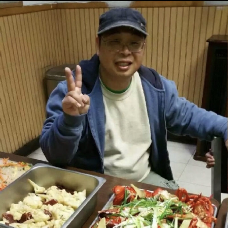 wally的第一张照片--中山相亲服务中心