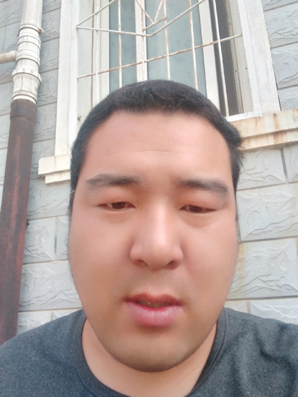 一羽垂天的第四张照片--中山相亲服务中心