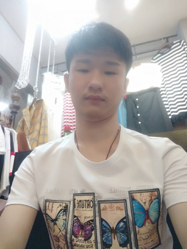 许你一世的第一张照片--中山相亲服务中心