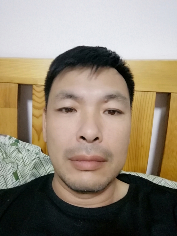 不爱当牛的第一张照片--中山相亲服务中心