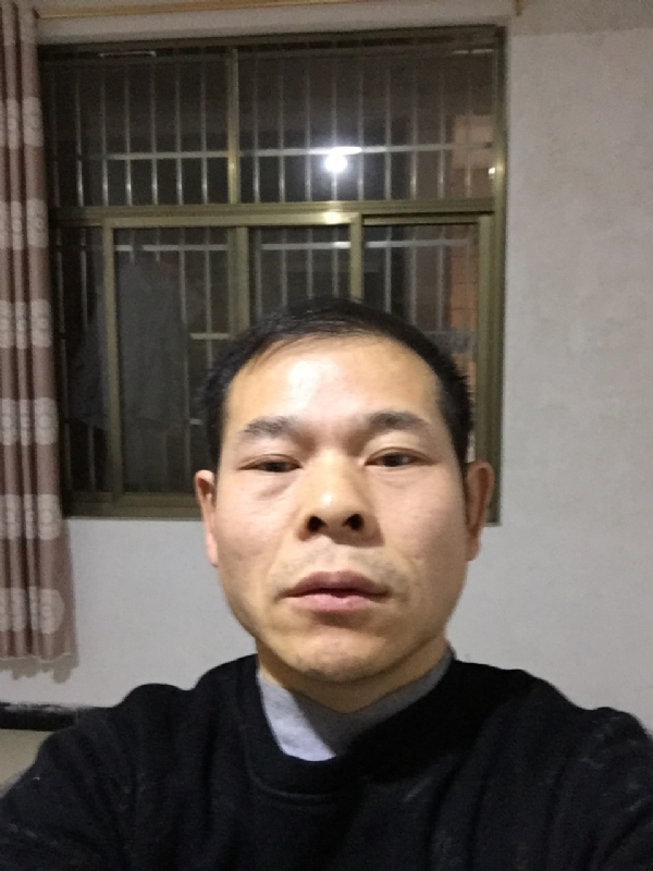 徐徐清风的第一张照片--中山相亲服务中心