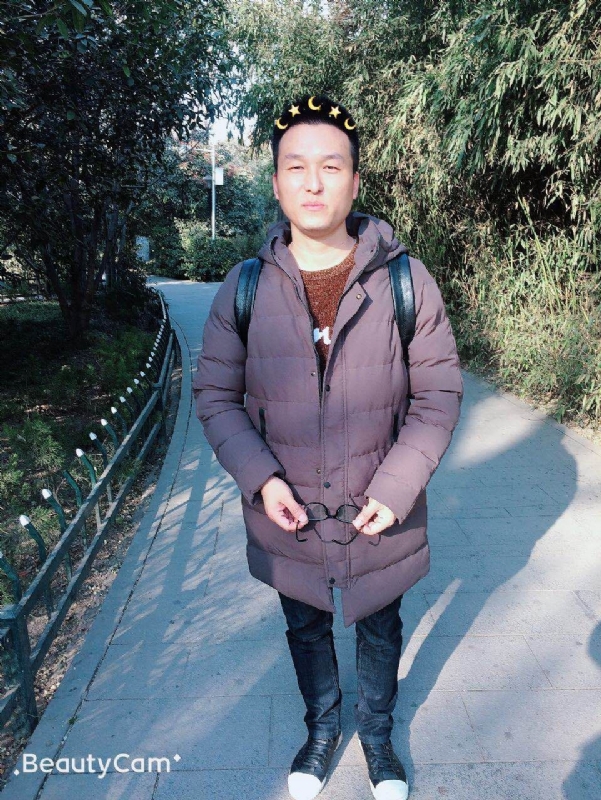 马儿的第一张照片--中山相亲服务中心