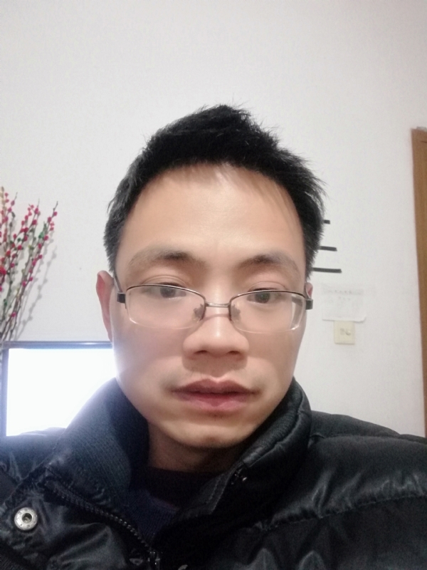 明月天涯的第一张照片--中山相亲服务中心