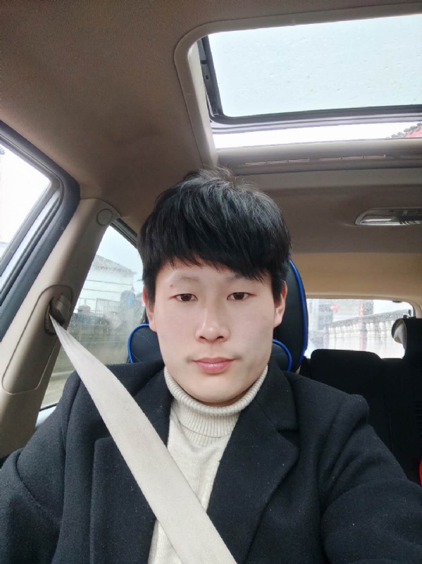 少年的第一张照片--中山相亲服务中心