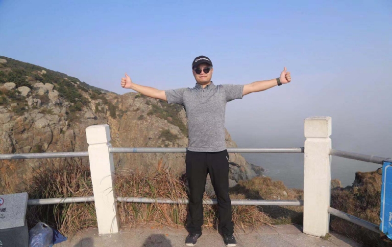 何当重相见的第一张照片--中山相亲服务中心
