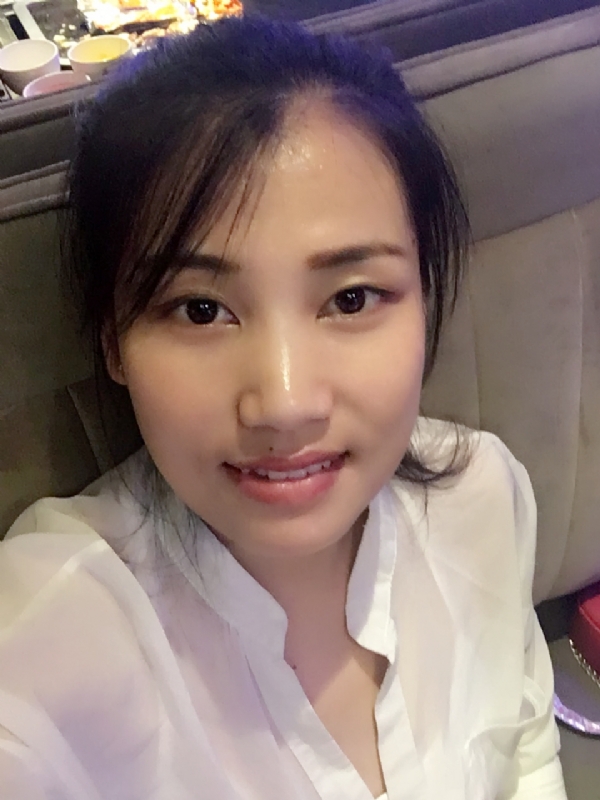 风尘的第一张照片--中山相亲服务中心