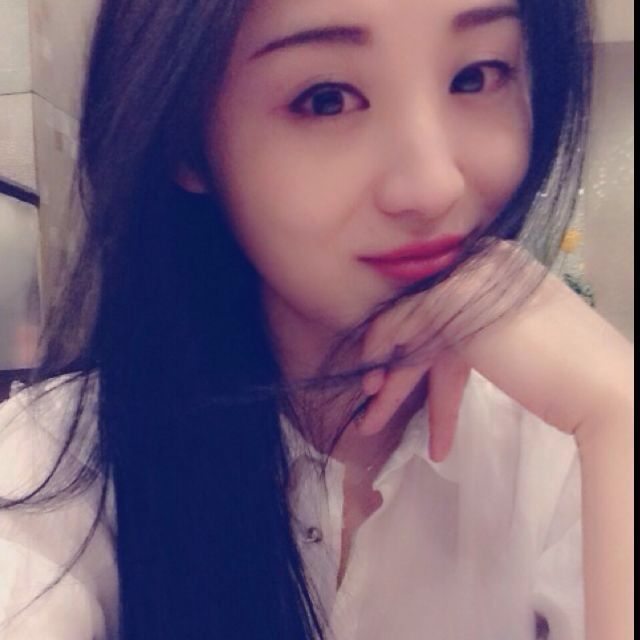 在水一方的第一张照片--中山相亲服务中心