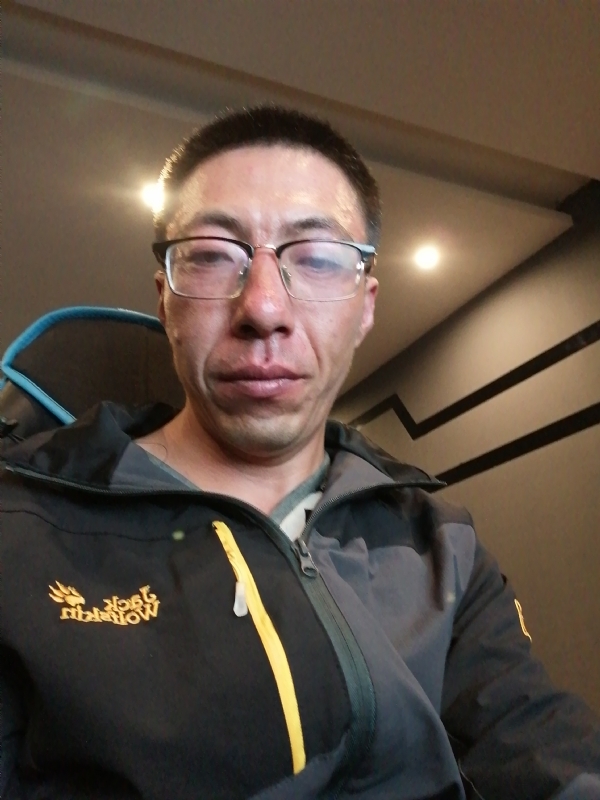 千年等你的第一张照片--中山相亲服务中心