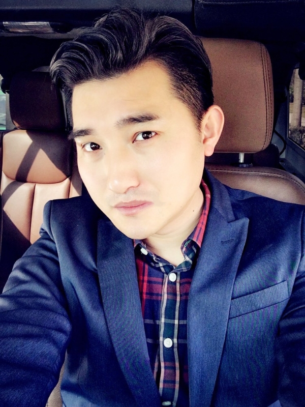 奋斗的第三张照片--中山相亲服务中心