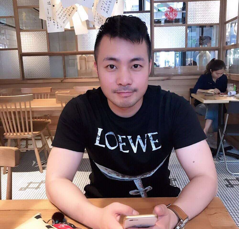 刘江平的第四张照片--中山相亲服务中心