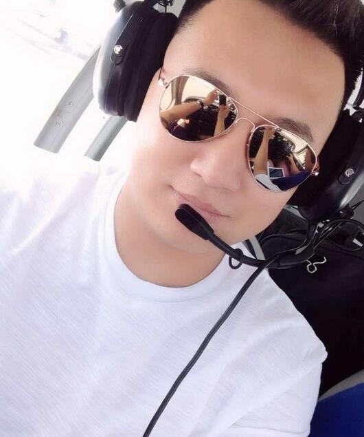 张宏发的第一张照片--中山相亲服务中心