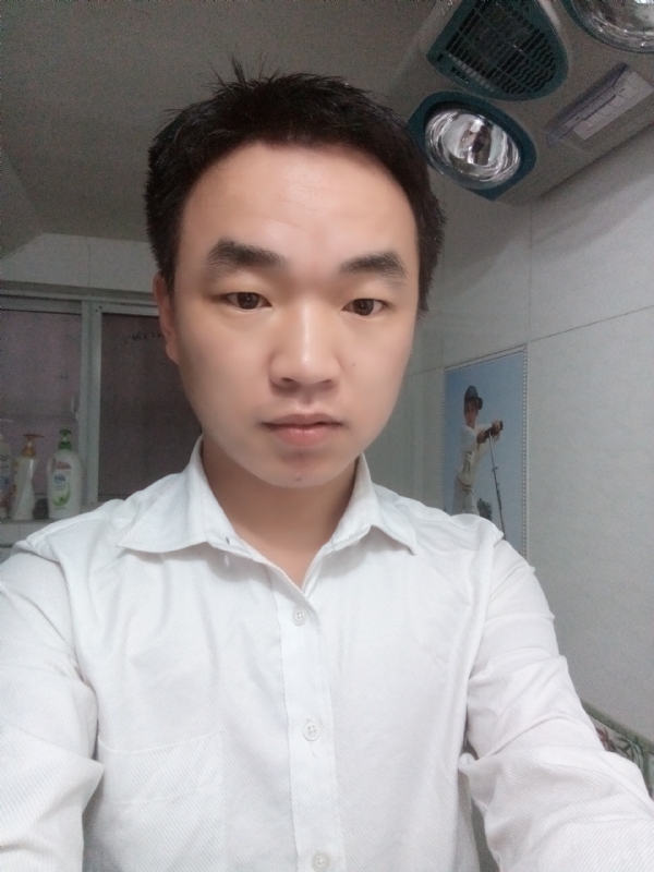 夜凉露沾衣的第二张照片--中山相亲服务中心