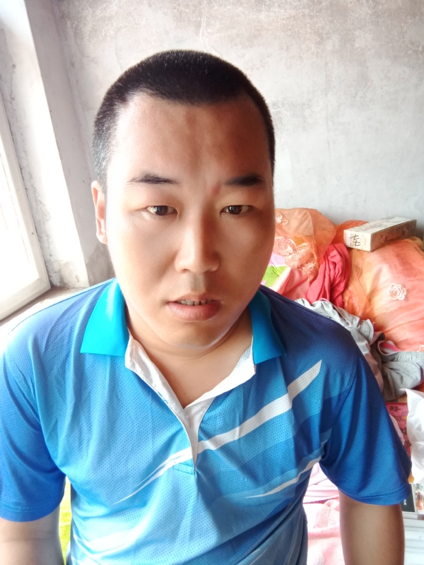 灰太狼的第一张照片--中山相亲服务中心