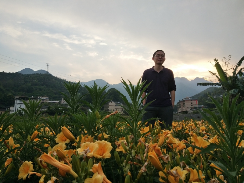 黄晓东的第一张照片--中山相亲服务中心