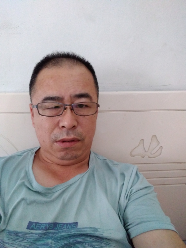 大叔的第一张照片--中山相亲服务中心