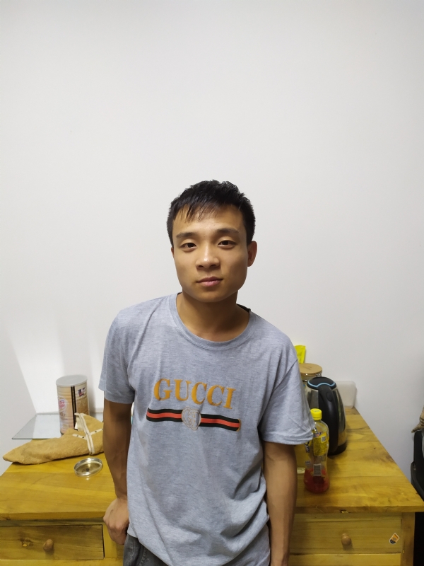 站着等你三千年的第一张照片--中山相亲服务中心