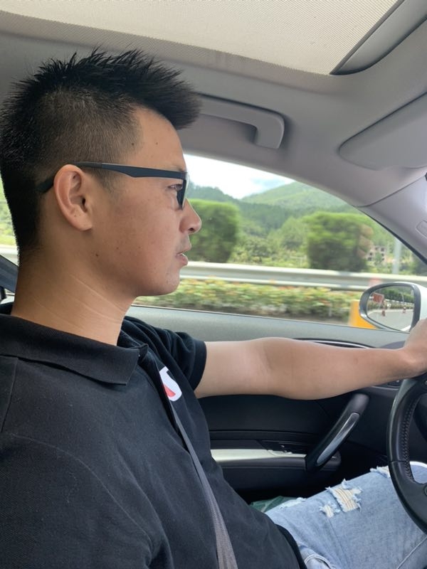 浪漫益友的第一张照片--中山相亲服务中心