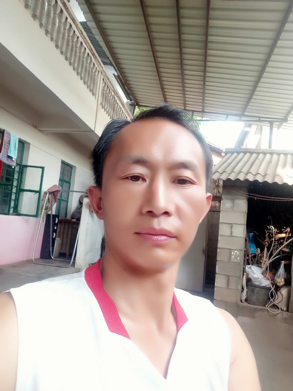 白鸽的第一张照片--中山相亲服务中心