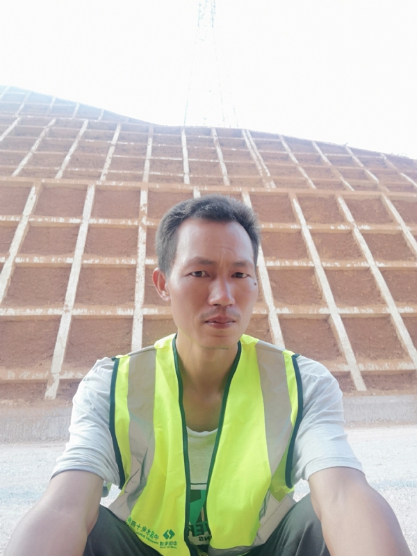 哥们的第一张照片--中山相亲服务中心