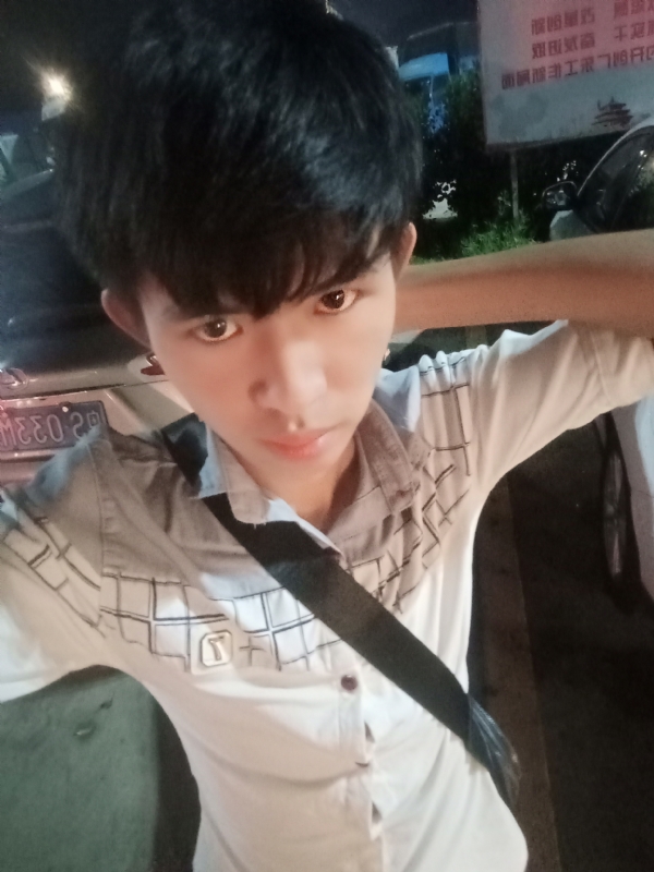 杨哥的第一张照片--中山相亲服务中心