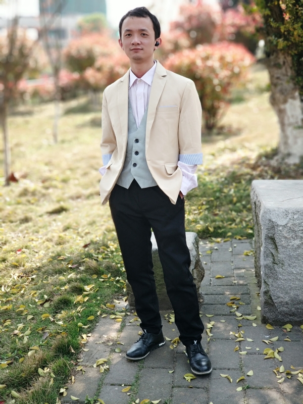 四叶草的第一张照片--中山相亲服务中心