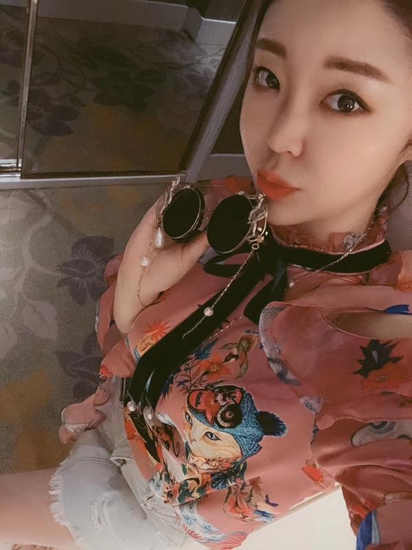 刚刚好的第五张照片--中山相亲服务中心