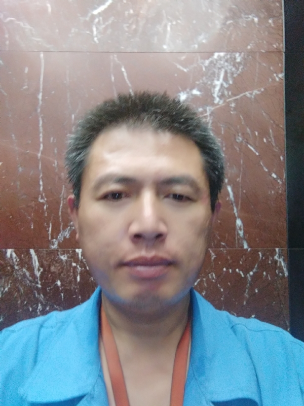 牵手的第一张照片--中山相亲服务中心