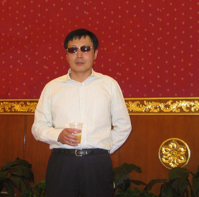 威胜的第二张照片--中山相亲服务中心