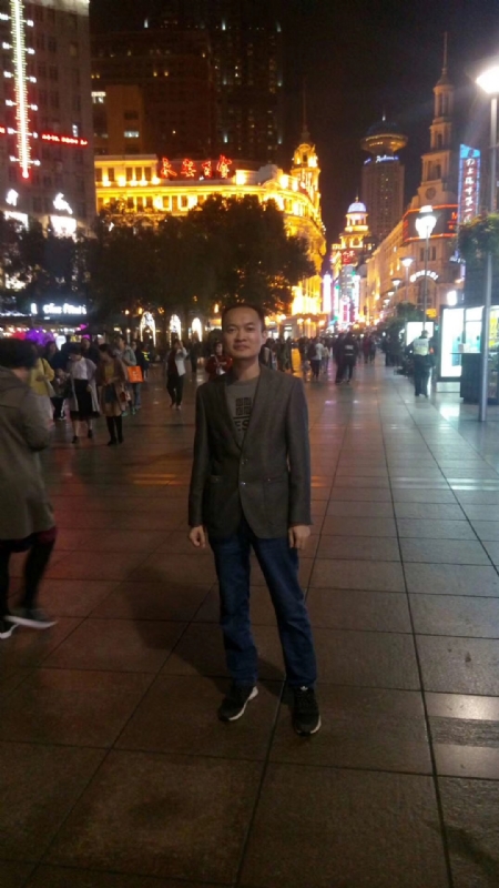 水池养鱼的第一张照片--中山相亲服务中心