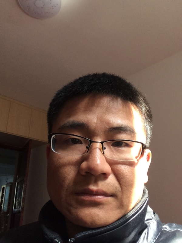 余浩浩的第一张照片--中山相亲服务中心