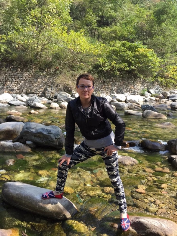 金鑫的第一张照片--中山相亲服务中心
