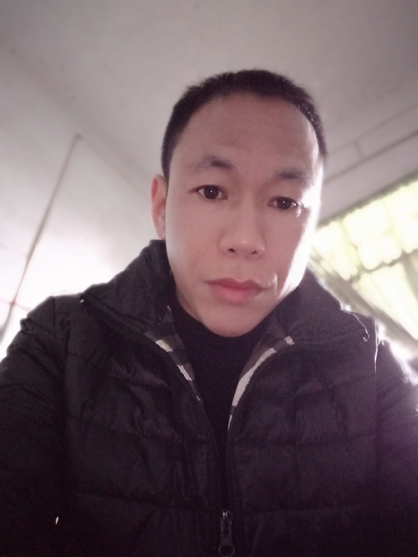 相信真爱的第一张照片--中山相亲服务中心