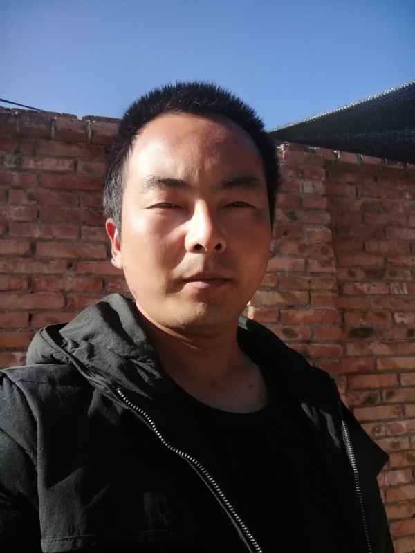 流年寂寞了谁的容颜的第一张照片--中山相亲服务中心