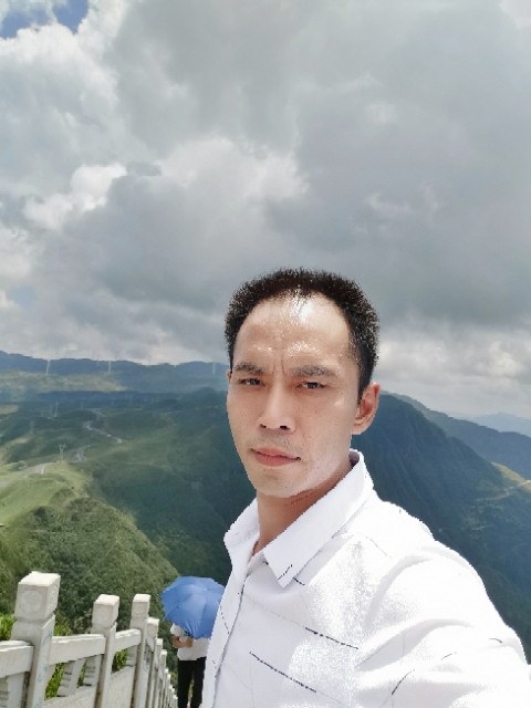 LXZ的第一张照片--中山相亲服务中心
