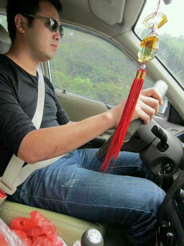 熊猫的第一张照片--中山相亲服务中心