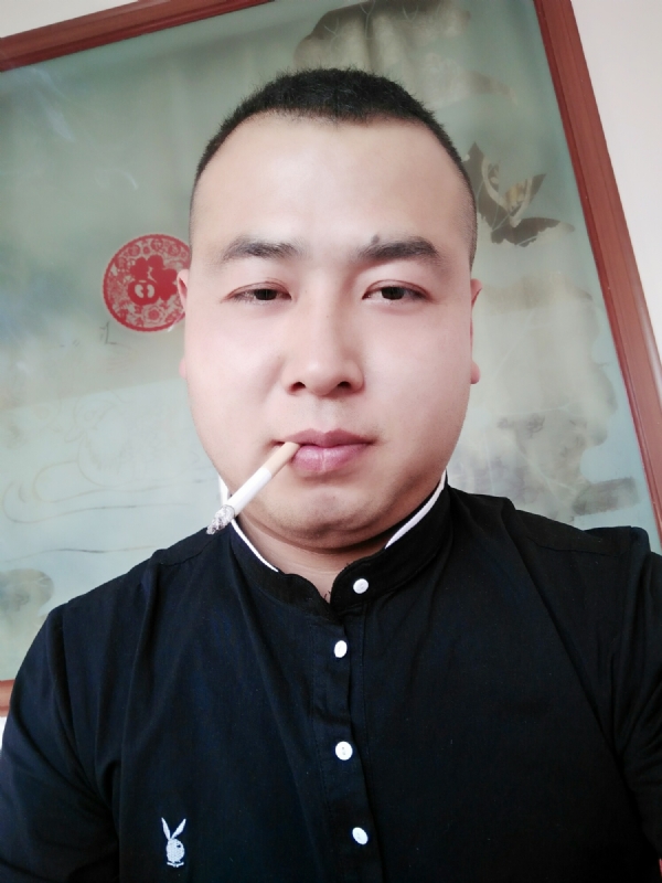 贰爺的第一张照片--中山相亲服务中心
