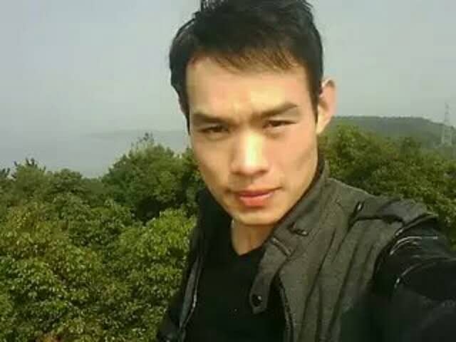 明镜的第一张照片--中山相亲服务中心
