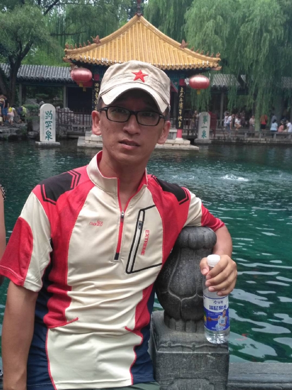 晓峰的第二张照片--中山相亲服务中心
