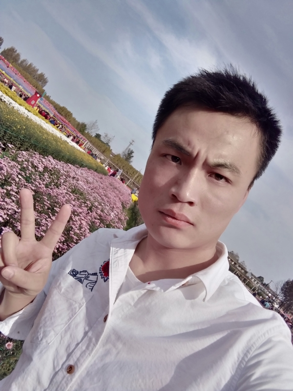 心碎无痕的第二张照片--中山相亲服务中心