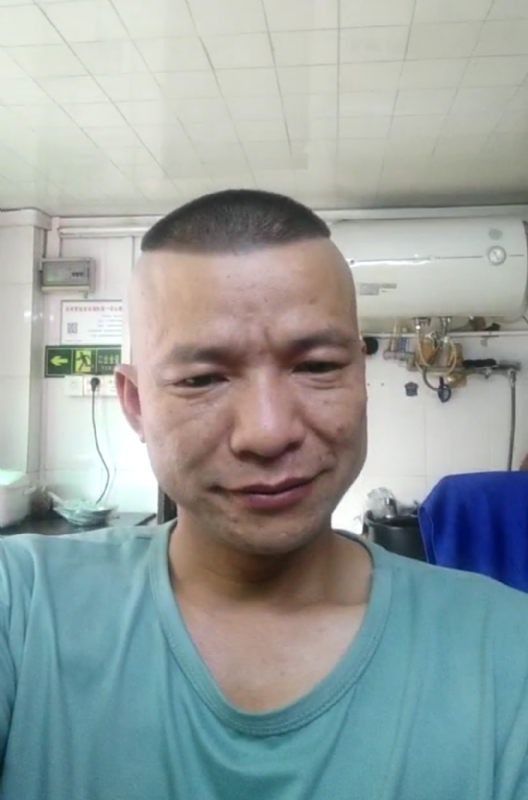 自创生涯的第一张照片--中山相亲服务中心