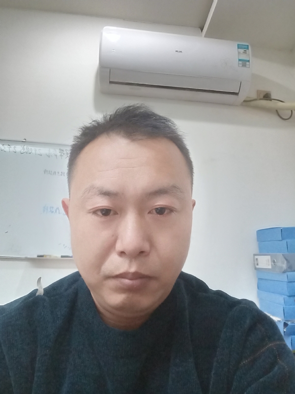 寻找另一半的第一张照片--中山相亲服务中心