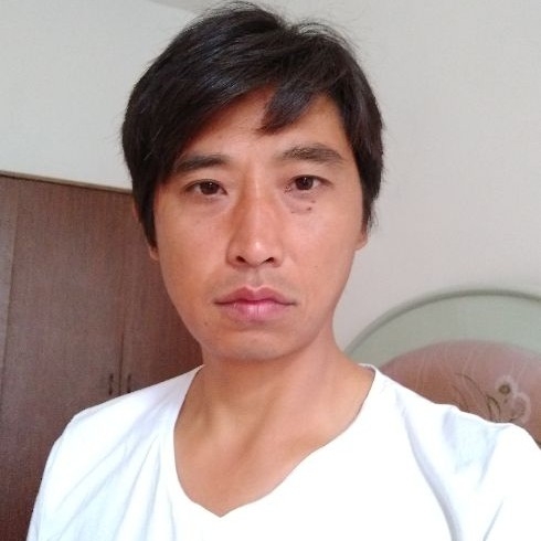 莞尔一笑的第一张照片--中山相亲服务中心