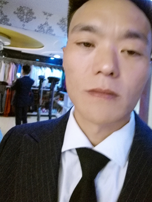 醉酒的蝴蝶的第二张照片--中山相亲服务中心
