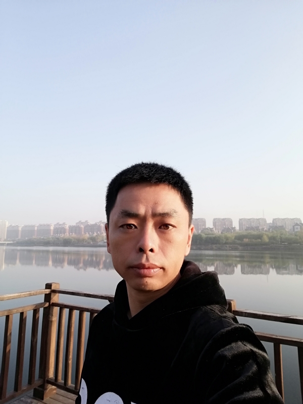 蓝颜的第一张照片--中山相亲服务中心