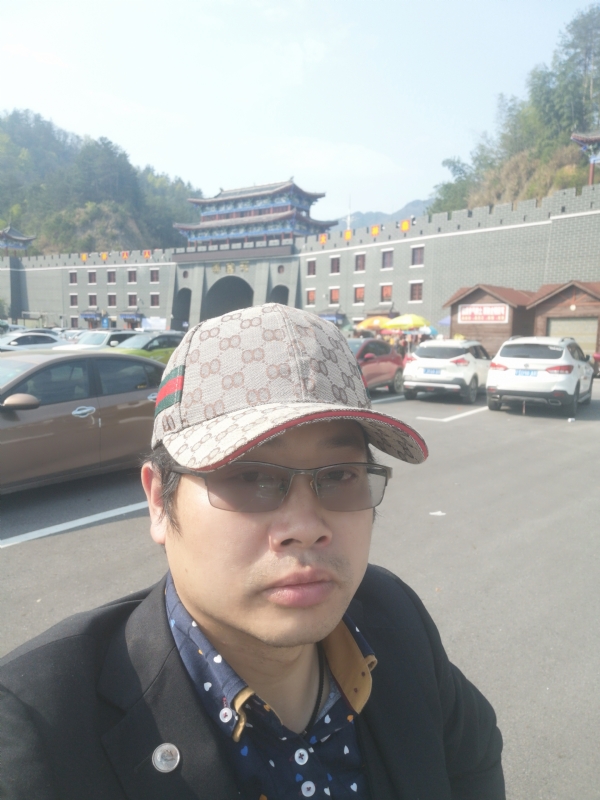 金沧海的第一张照片--中山相亲服务中心